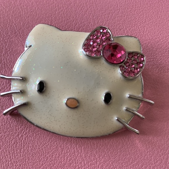 Hello kitty Brooch - Picture 7 of 9
